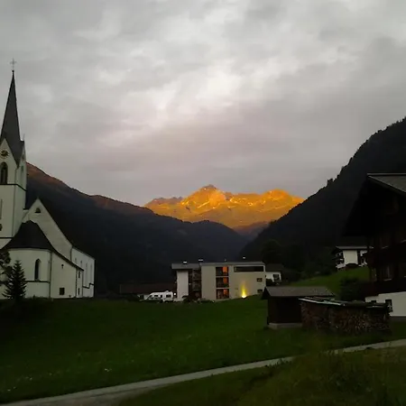 Haus Ruepp Apartament